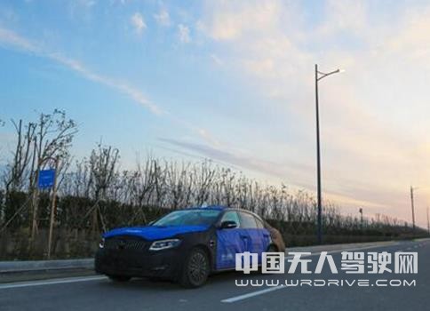 車(chē)路協(xié)同自動(dòng)駕駛智能化城市道路在江蘇鹽城試運(yùn)行