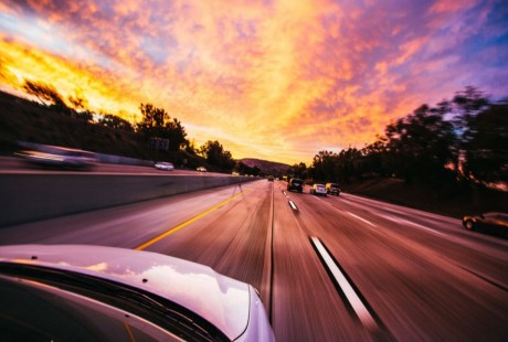 無人駕駛：正在開始的未來！