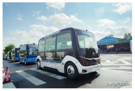 宇通T7叫板豐田柯斯達(dá)多場(chǎng)合秀智聯(lián)無(wú)人駕駛巴士！