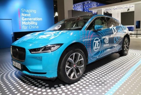 傳統(tǒng)汽車供應(yīng)商加大自動(dòng)駕駛研發(fā):采埃孚車展“秀肌肉”！