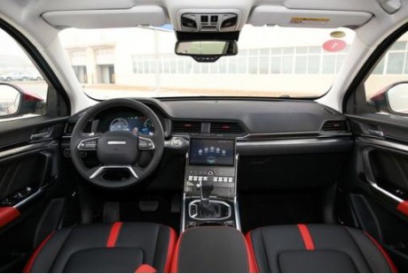 無(wú)人駕駛公交上路，智能SUV哈弗H4智聯(lián)版：比比誰(shuí)快？