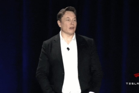 特斯拉限時(shí)贈(zèng)送4.6萬元完全自動(dòng)駕駛功能，馬斯克：市值能漲1000%