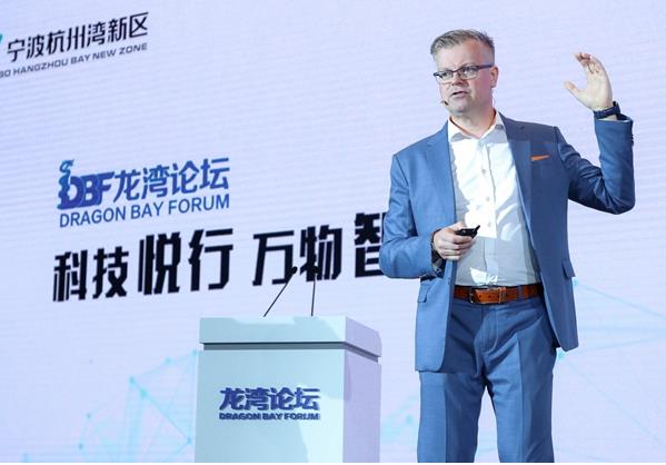 李書福、李德毅、田小陵、楊殿閣等大咖為中國(guó)自動(dòng)駕駛發(fā)展支招