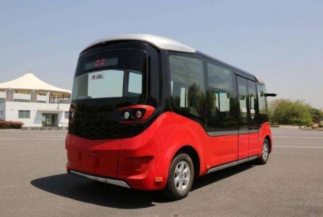 擁抱數(shù)字時(shí)代，金旅無人駕駛客車展風(fēng)采