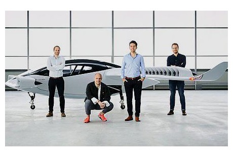 無人駕駛汽車，飛行汽車，你更看好哪一個(gè)？