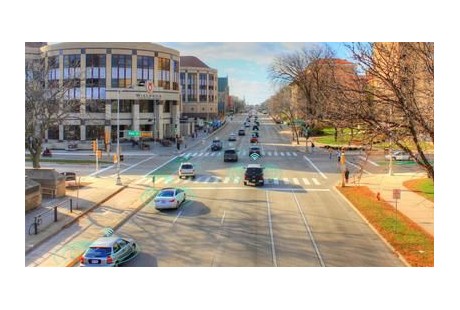 千尋位置攜手一汽紅旗 高精度定位助力V2X與自動(dòng)駕駛