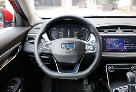 智能駕駛系統(tǒng)帝豪也有啦！動(dòng)力十足配置驚喜！