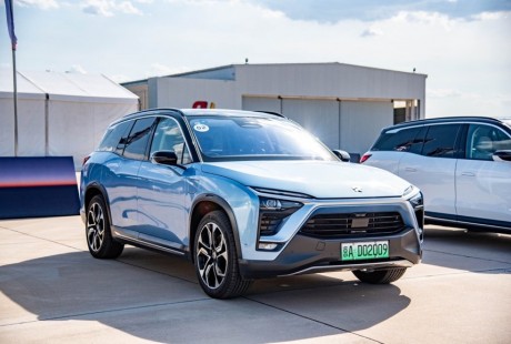 蔚來(lái)自動(dòng)駕駛挖了一年的坑，一次升級(jí)就填上了?