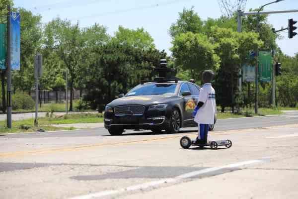 探訪北京首個自動駕駛封閉測試場：自動駕駛&ldquo;考駕照&rdquo;先要闖三關(guān)