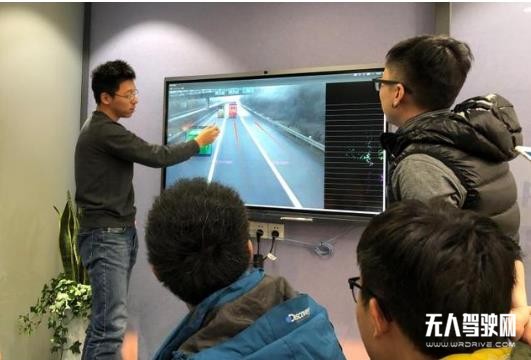 智加科技崔迪瀟：自動(dòng)駕駛年輕&ldquo;老司機(jī)&rdquo;，起個(gè)大早，要趕個(gè)早集