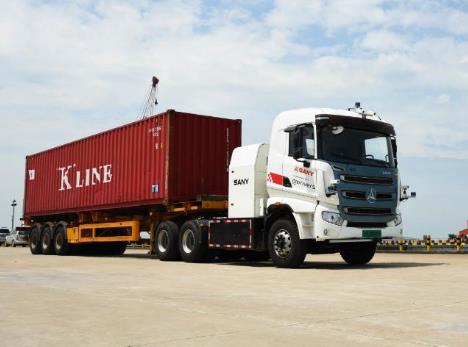 助力智慧港口建設(shè) 三一國際無人電動(dòng)集卡完成首測(cè)