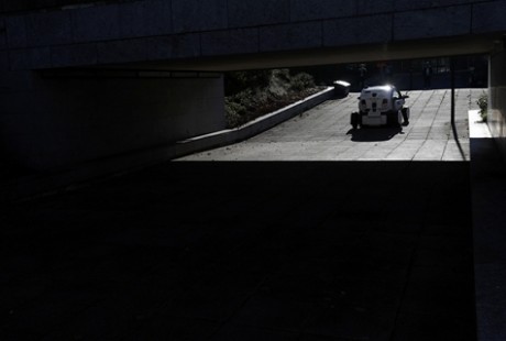 誰為無人駕駛汽車事故埋單？