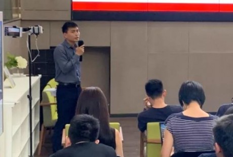 辰韜資本賀雄松：無人駕駛落地進展低于預(yù)期