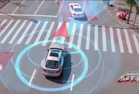 三年攻關(guān)！他給無人駕駛汽車加裝“小腦”，用厘米級(jí)精度為出行保駕護(hù)航