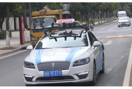 首個(gè)自動(dòng)駕駛出租車隊(duì)落地之后仍有問題待解