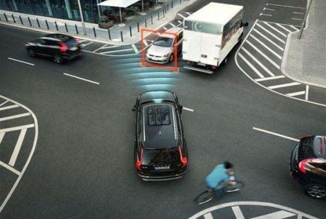 自動(dòng)駕駛遭遇安全拷問(wèn)，車(chē)企布局速度需“克制”