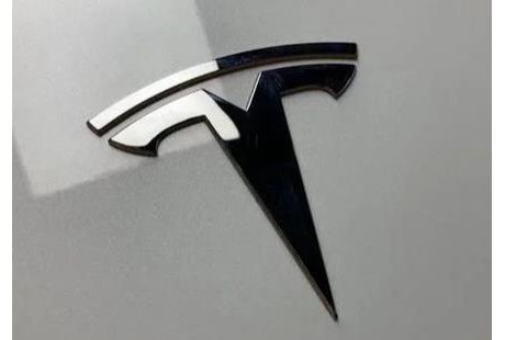 美國安全委員會(huì)發(fā)布新建議，調(diào)查特斯拉自動(dòng)駕駛儀致命事故