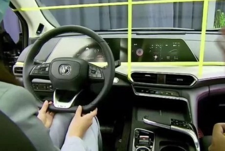 引力汽車搭L3級(jí)別自動(dòng)駕駛，比雷車漂亮十倍！