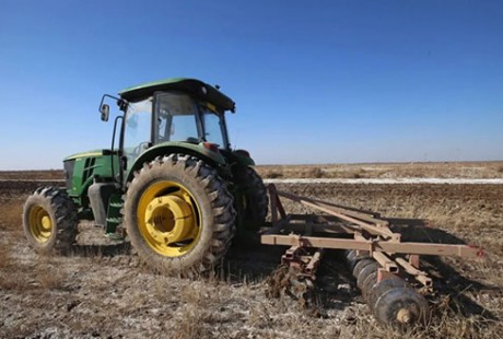 酷！鄂爾多斯有了無(wú)人駕駛農(nóng)機(jī)！