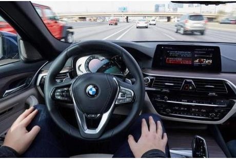 自動(dòng)駕駛抱團(tuán)成常態(tài)，車(chē)企真能取到暖嗎？