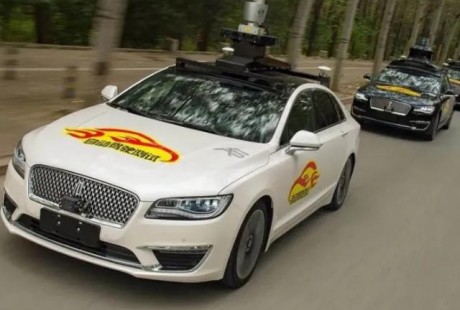 論Robotaxi英雄，唯Apollo與waymo