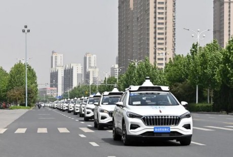 東西南北中，誰在“拼”自動駕駛第一城？