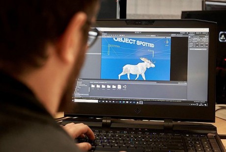 為開發(fā)更安全自動駕駛汽車 沃爾沃造一款"游戲機"