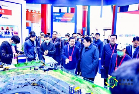 曠谷?系統(tǒng)成為行業(yè)焦點，踏歌智行攜手智能礦山聯(lián)盟成員亮相鄂爾多斯煤博會