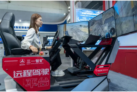 斐視科技為三一智礦提供遠(yuǎn)程駕駛艙，精彩亮相新疆國(guó)際煤炭工業(yè)博覽會(huì)
