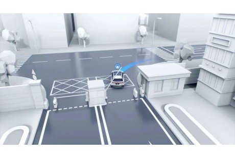 何小鵬兩會(huì)建議：開展夜間低速無人駕駛+補(bǔ)能試點(diǎn)應(yīng)用，加快飛行汽車商業(yè)化