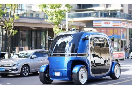 仙途智能再獲30億元無人環(huán)衛(wèi)項目大單；禾賽科技被曝大規(guī)模裁員